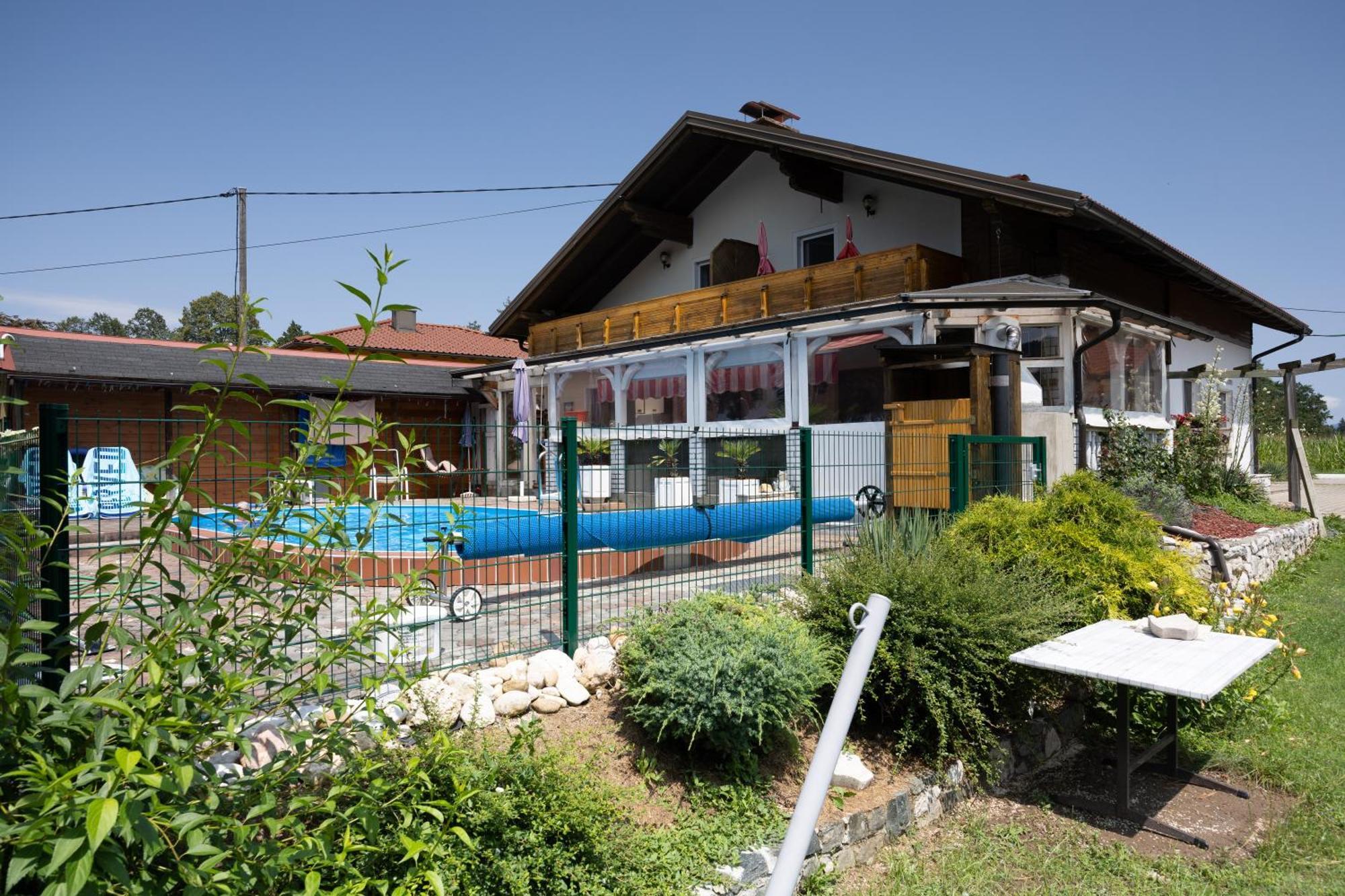 Christis Apartments Eberndorf Eksteriør billede
